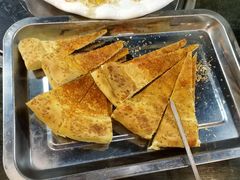 新疆烤馕饼-清真·丝路香妃新疆餐厅