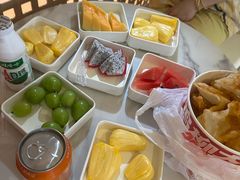 -涨巢·潮玩水疗局