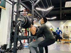 -享受健身·美体塑形馆