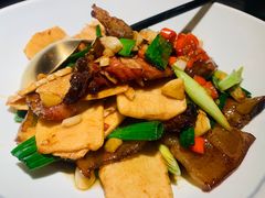 -佬麻雀·新湘菜(珠海金发购物中心店)