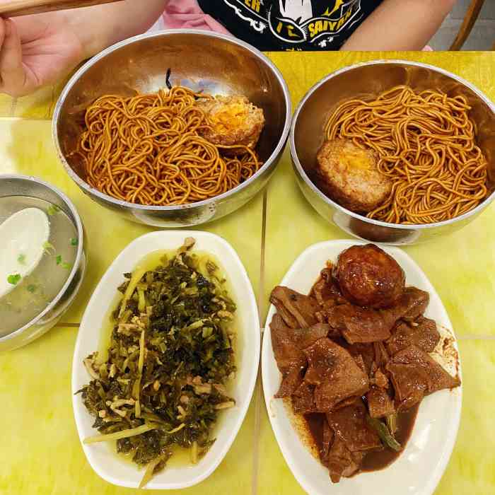 虎林面馆-"很少有营业到这么晚的面馆了,开车15分钟."-大众点评移动版