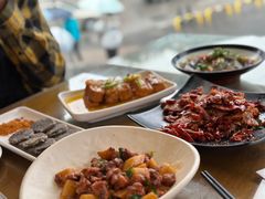 -隔壁老王·家常云南菜(花巷店)