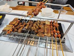 -胡记烧烤(黄山新村总店)