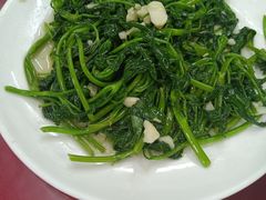 -霞涌市场海鲜摆卖区