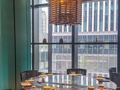 -凤凰湘语·平价海鲜餐厅(浦东旗舰店)
