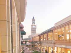 -王府井奥莱临潼小镇(临潼店)
