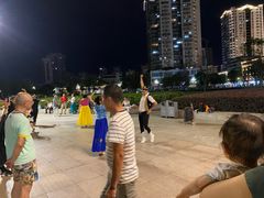 -人民广场