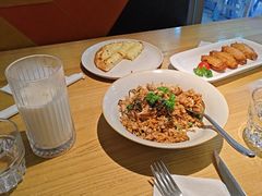 -菲滋意式休闲餐厅(北仑银泰城店)