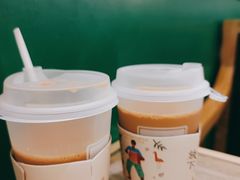驰名丝袜奶茶-茶港·点心·啫啫煲(范湖万达广场店)