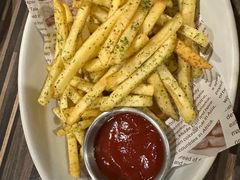 -BomBa意大利餐厅