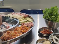 -哈哈碳都·牛肋条无限自助烤肉(宝龙店)