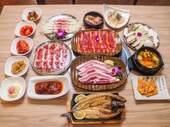 -喜来稀肉(北外滩白玉兰广场店)