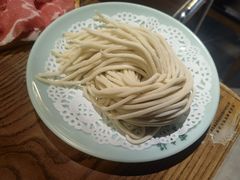 -左庭右院鲜牛肉火锅(浦江欢乐颂店)