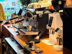 -YOLO COFFEE悠乐咖啡