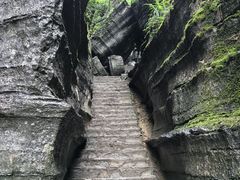 -梭布垭石林景区