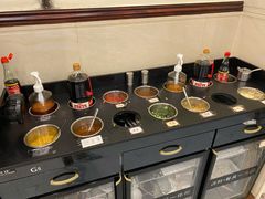 自助调料区-正能量脆肉鲩火锅