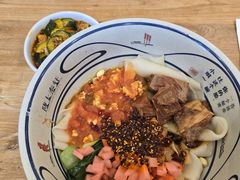 -陇上秦轩西安biangbiang面(朝龙汇店)