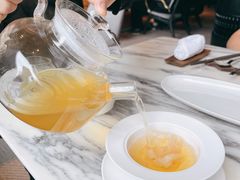 鸡汤氽海蚌-遇外滩(BFC外滩金融中心店)