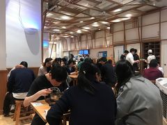 等位区-小满手工粉(上海月星环球港店)