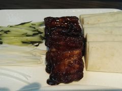 酥不腻烤肉-小城故事·地道宁波味(月湖盛园店)
