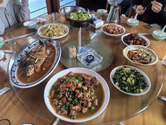 -芦茨金富饭庄·25年老字号·专做稻草鸡