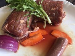 -啊美丽炭火烤肉(滑翔一店)