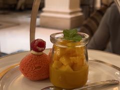 -大堂吧·下午茶·特调鸡尾酒(大连一方城堡豪华精选酒店)