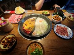 -萍姐火锅·公路夜市(武汉首店)