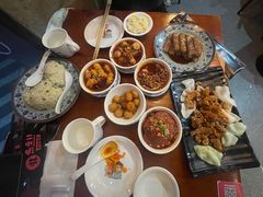 -炉小二铜锅牛蛙•川湘菜(三里屯店)