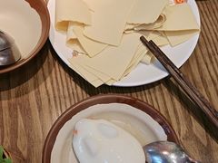 -巴卤社老火锅(财富店)