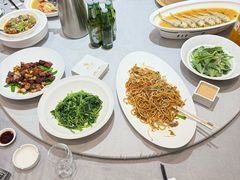 -新丁香海鲜酒店(银海商贸城店)