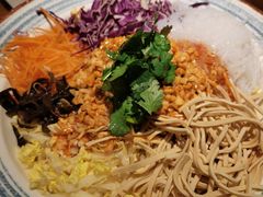 -喝丢一只鞋海鲜烧烤·海肠捞饭(市场店)