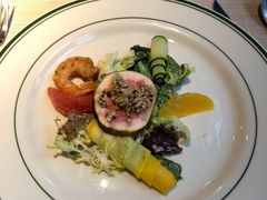 经典凯撒沙拉配糖心蛋-93Club·法餐厅