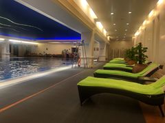 -海悦山庄酒店-花园泳池