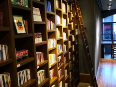 -那美(华莱坞店)