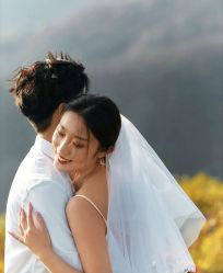 -拾年·定制婚纱摄影