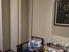 -鼎族怡华·指压·油压·经络(西单昌盛大厦店)