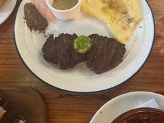 -羽深肉铺 Steak & Wine