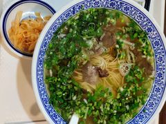 -陇兴楼兰州拉面(西安咸阳国际机场店)