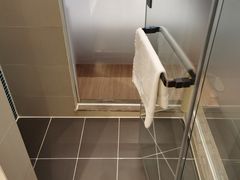 -艾豪森酒店(西安大雁塔大唐不夜城店)