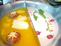 -湊湊火锅·茶憩(上海合生汇店)