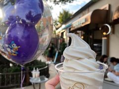 -喜茶(迪士尼小镇·平行宇宙店)