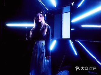 Mew看展·在现实世界感受时间与空间的流动