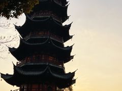 -龙华寺