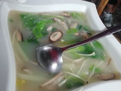 菌王三鲜汤-88号小吃店·经典云南菜·地道纳西美食