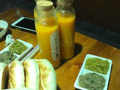 烧饼夹双拼酱-黑鸡小馆(金源店)