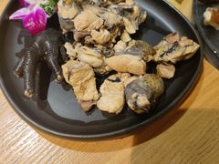 -一朵菌·野生菌探索家火锅(南亚店)
