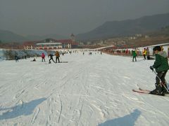 -玉龙湾滑雪场