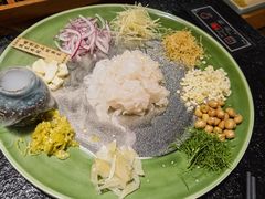 -得意咚瓜·顺德鱼生·冬瓜火锅(深圳首店)