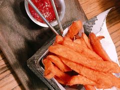 -I HOLIC艾豪丽披萨(KKone店)